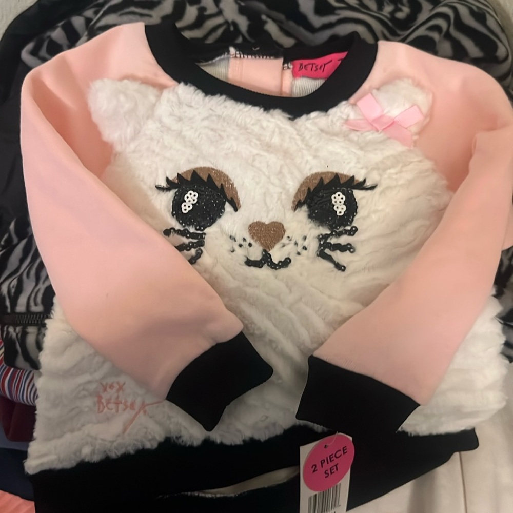Girls size 12m Betsy Johnson top only